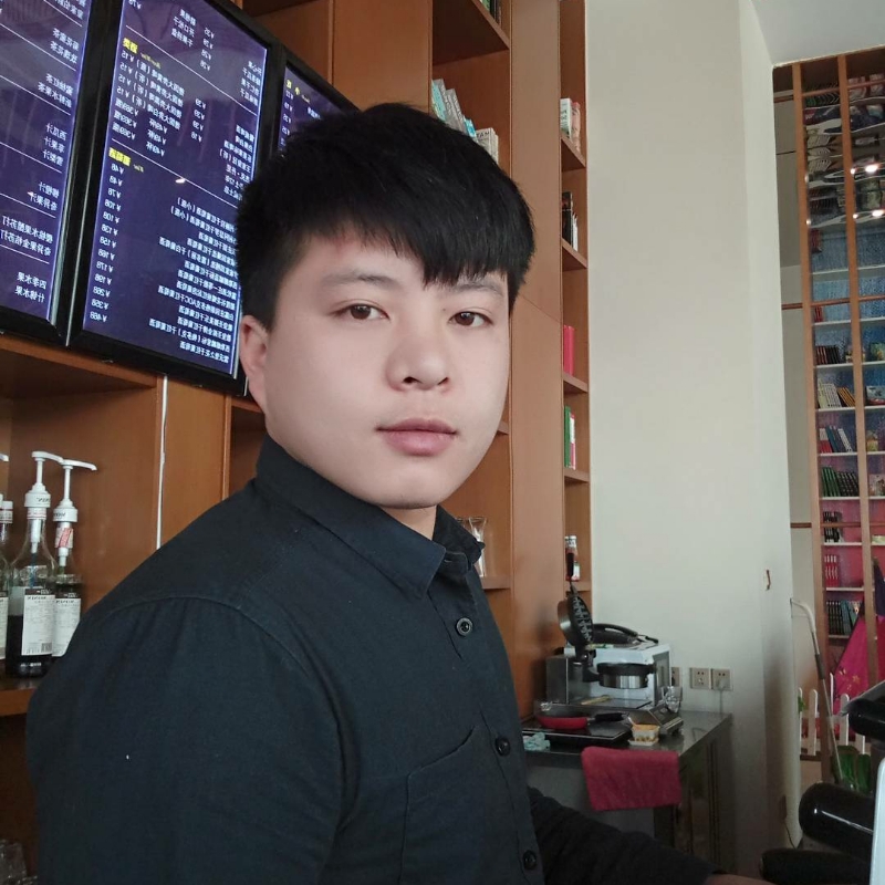 帅被人打的第一张照片--昆山上门女婿服务网